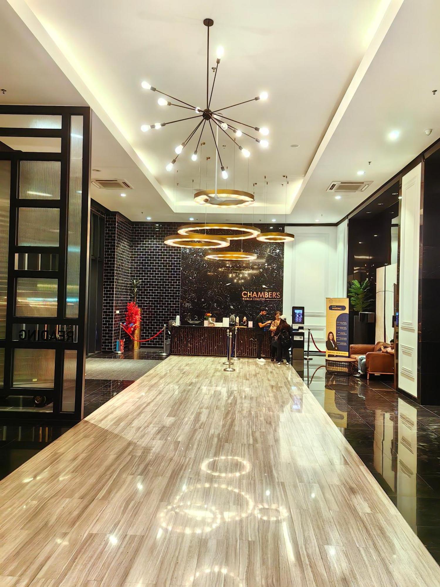 Chambers Residence Klcc By Purple Orchid 쿠알라룸푸르 외부 사진