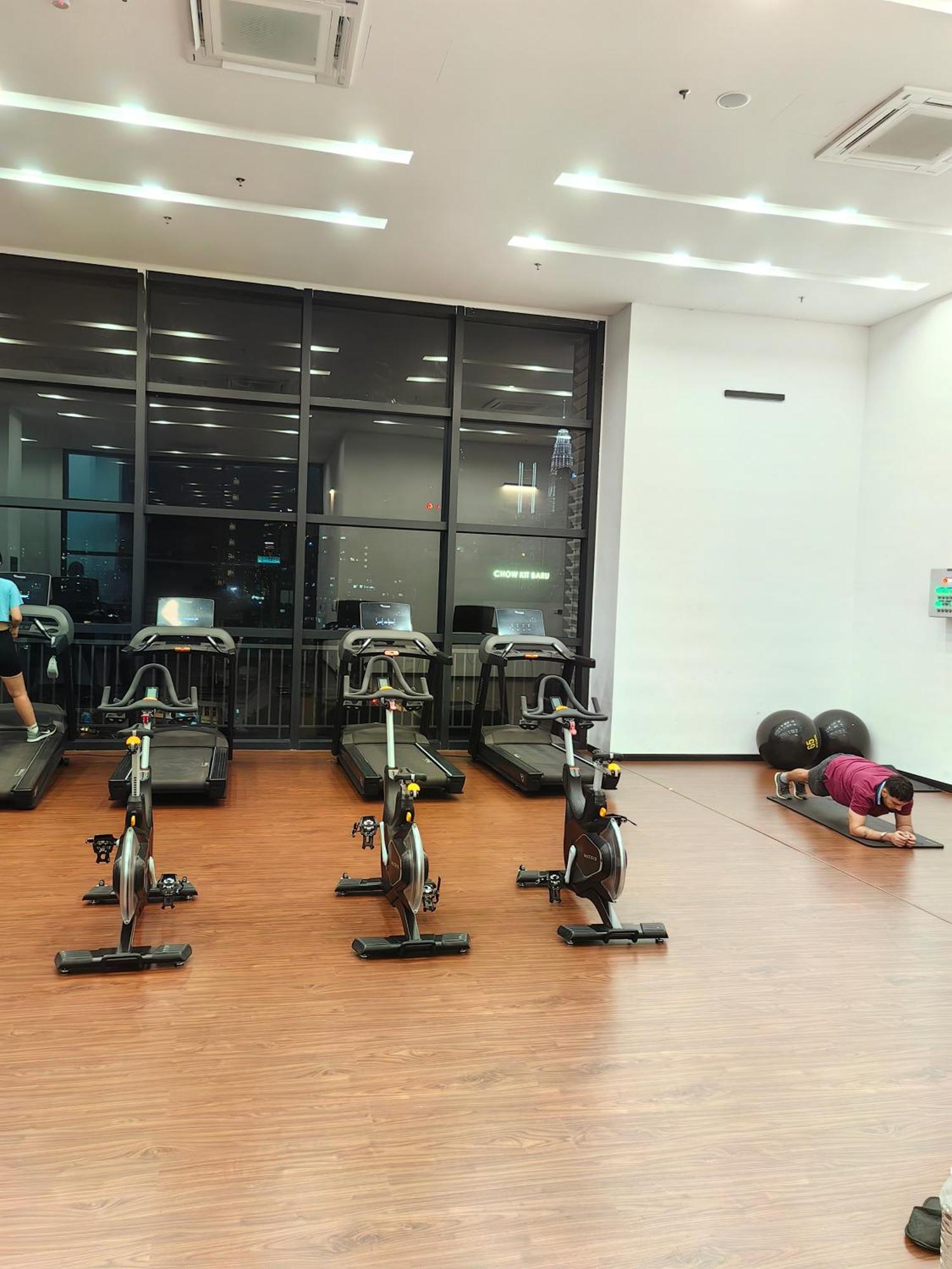 Chambers Residence Klcc By Purple Orchid 쿠알라룸푸르 외부 사진