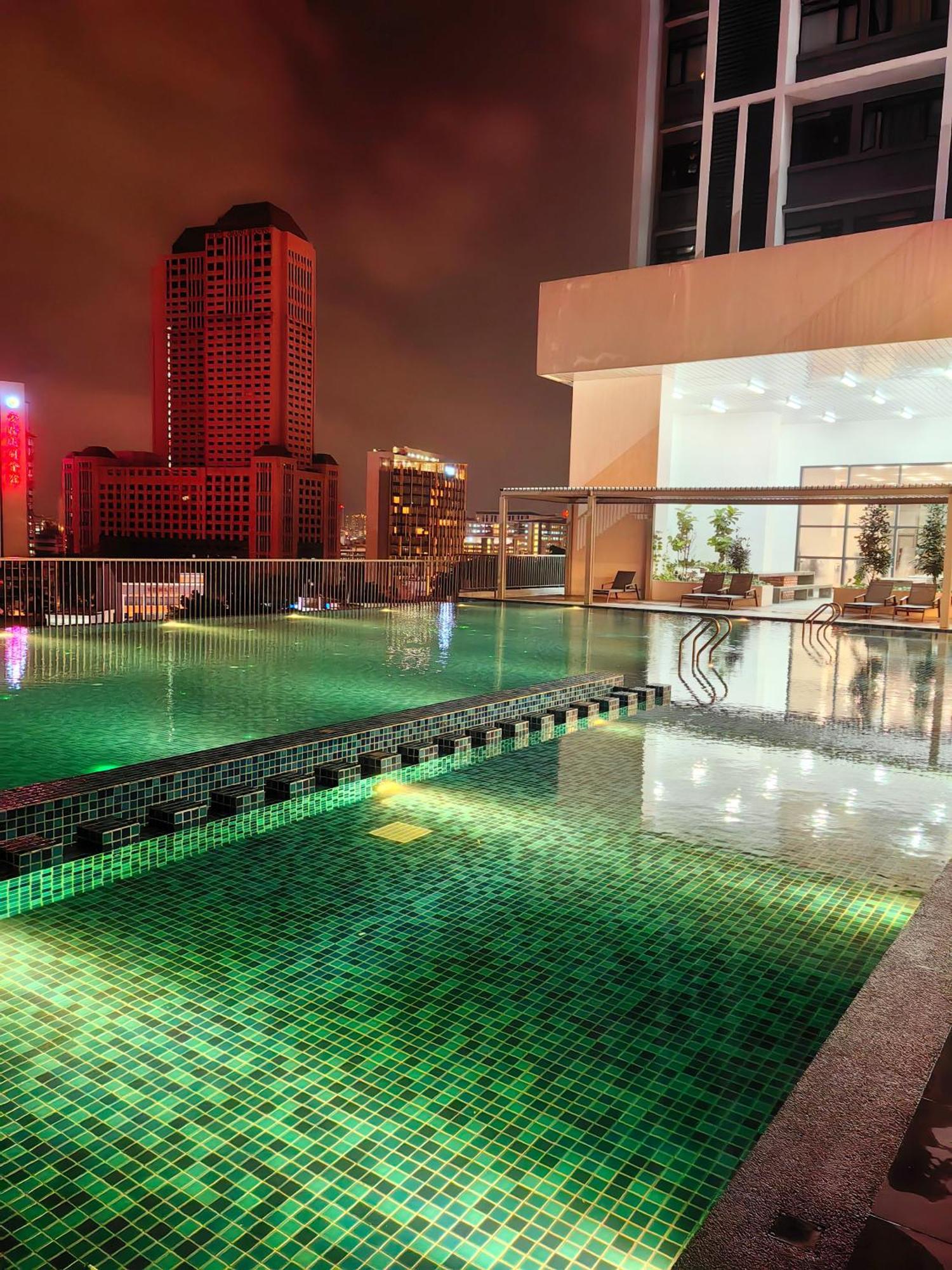 Chambers Residence Klcc By Purple Orchid 쿠알라룸푸르 외부 사진